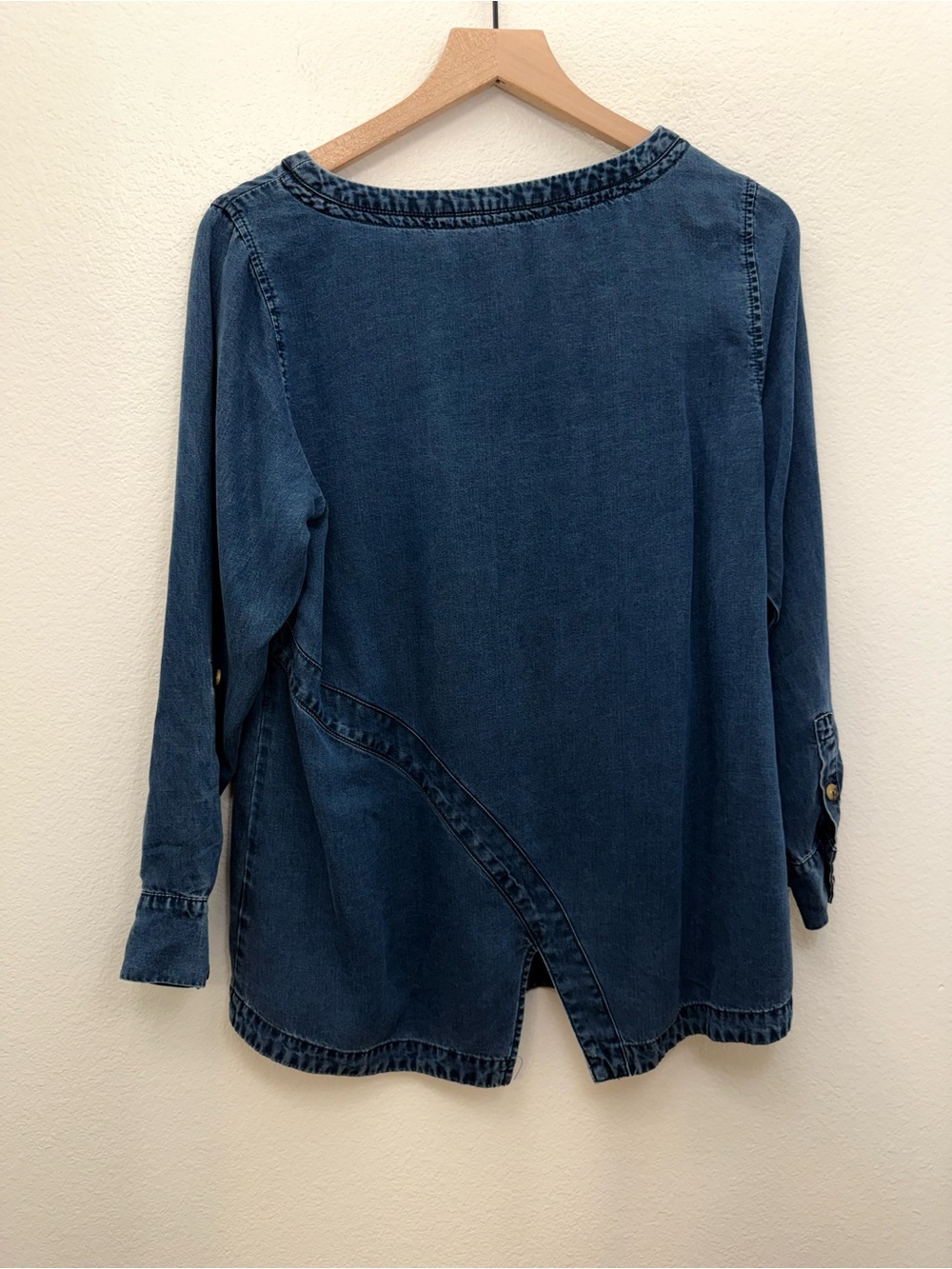 Soft Surroundings Denim Chambray Assymetric Button Detail Tunic Top Size PS - Picture 4 of 9